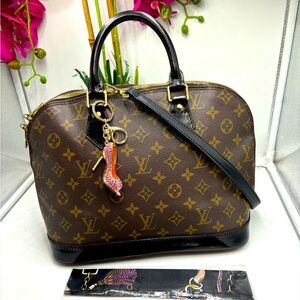 Auth Louis Vuitton Alma PM Crossbody